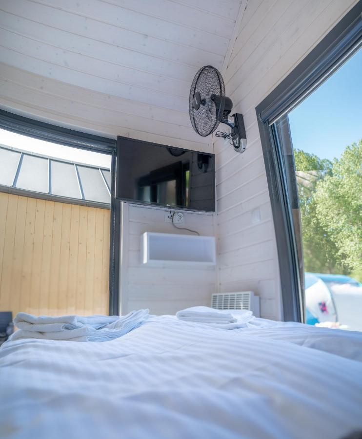 Pod Cyprysami - Surf & Family Resort ياستارنيا المظهر الخارجي الصورة