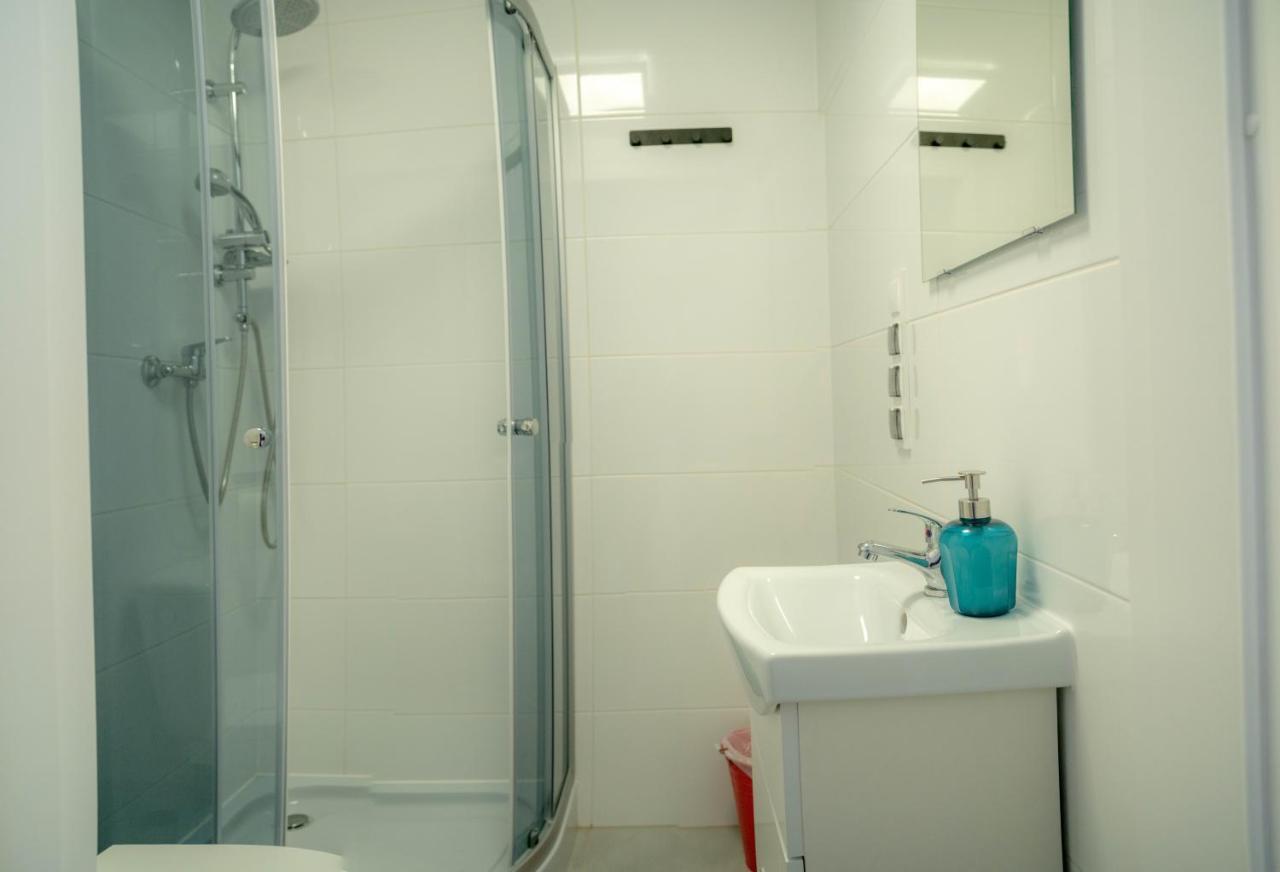 Pod Cyprysami - Surf & Family Resort ياستارنيا المظهر الخارجي الصورة